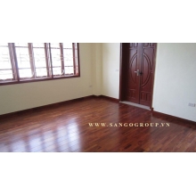 Sàn Gỗ Căm Xe